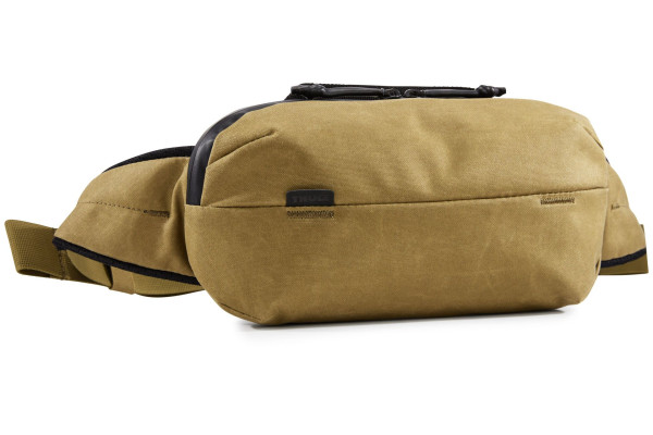Сумка на пояс Thule Aion Sling Bag (Nutria) 3204728 (TH 3204728) Сумка на пояс Thule Aion Sling Bag (Nutria) 3204728 (TH 3204728)