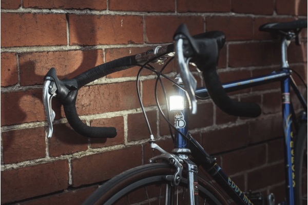 Мигалка передня Knog Lil' Cobber Front 110 Lumens Мигалка передня Knog Lil' Cobber Front 110 Lumens