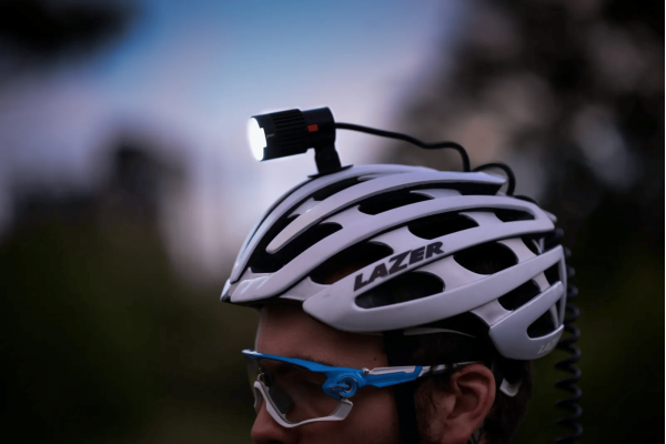 Фара Knog PWR Mountain 2000 Lumens POWERBANK Фара Knog PWR Mountain 2000 Lumens POWERBANK