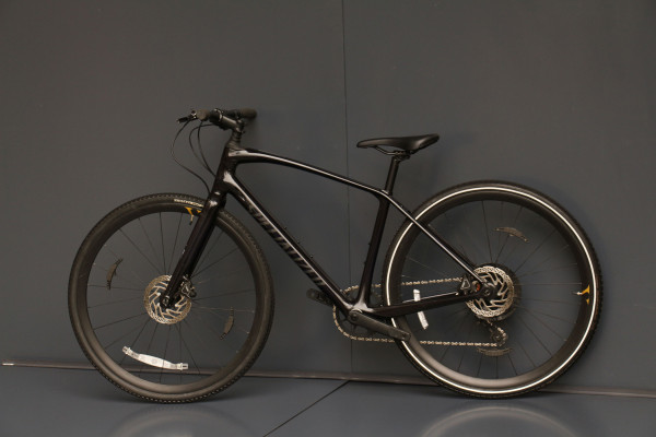 Міський велосипед Specialized Sirrus X COMP S 2020 black violet Міський велосипед Specialized Sirrus X COMP S 2020 black violet