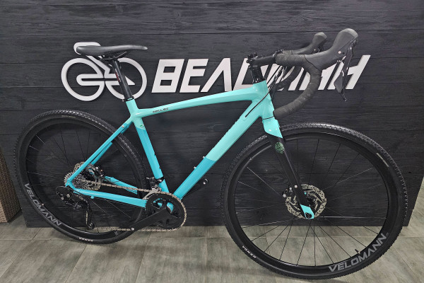 Гравійний велосипед Bianchi Impulso Gravel Disc 2023