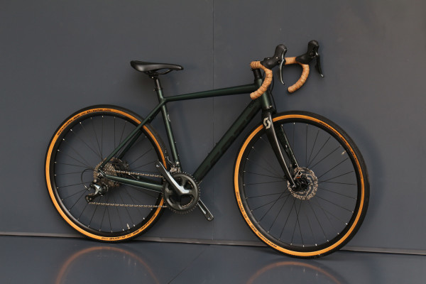 Гравійний велосипед Scott Metrix 20 2020 Gravel Гравійний велосипед Scott Metrix 20 2020 Gravel