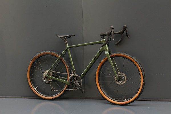 Гравійний велосипед Vitus Substance VRS-2 2022 Carbon green Гравійний велосипед Vitus Substance VRS-2 2022 Carbon green
