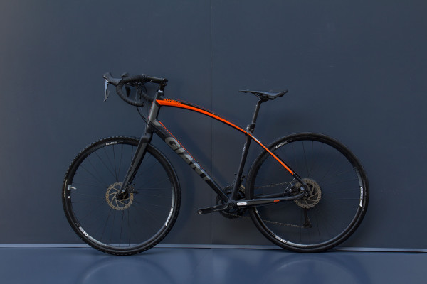 Гравійний велосипед Giant Any Road Sora Гравійний велосипед Giant Any Road Sora