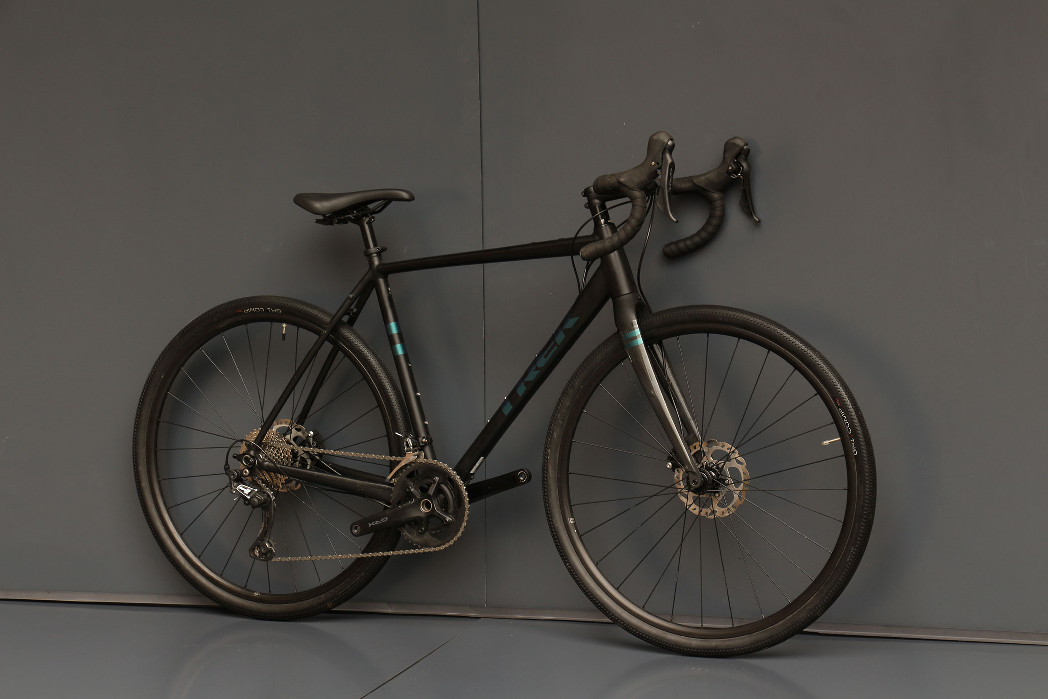 Гравійний велосипед Trek Checkpoint ALR 5 GRX