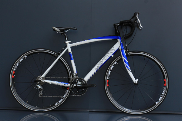 Шосейний велосипед Jensen Wind 1.1 Шосейний велосипед Jensen Wind 1.1