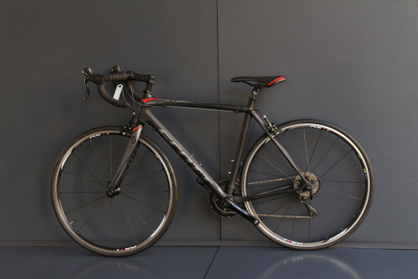 Шосейний велосипед Scott CR1 10 Carbon Шосейний велосипед Scott CR1 10 Carbon