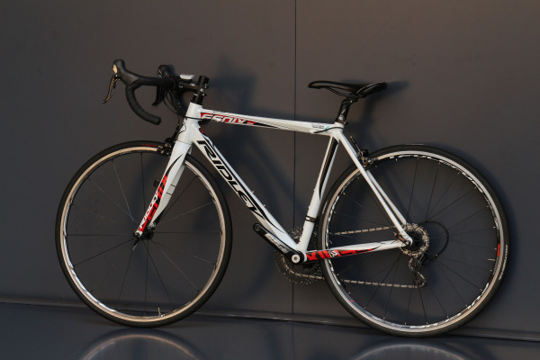 Шосейний велосипед Ridley Fenix Alloy 105 L white