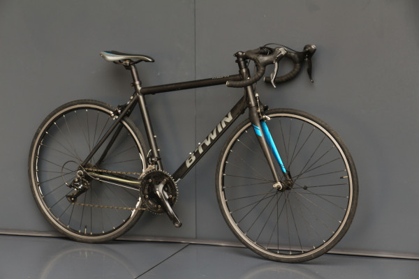 Шосейний велосипед Btwin Triban 500 57 Sora Шосейний велосипед Btwin Triban 500 57 Sora