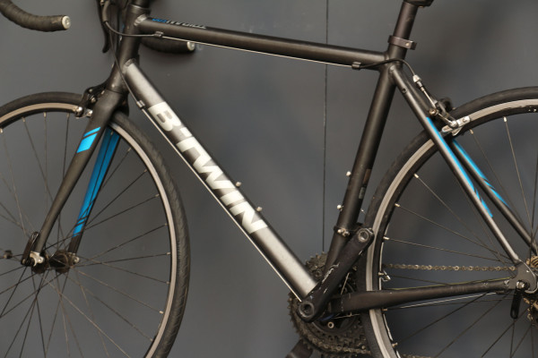Шосейний велосипед Btwin Triban 500 57 Sora Шосейний велосипед Btwin Triban 500 57 Sora