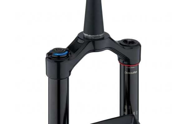 Вилка RockShox Domain RC - Crown 27.5" Boost™ 15x110 160mm Black Alum Str Tpr 44offset DebonAir (includes ZipTie Fender, Star nut & Maxle Stealth) B1 Вилка RockShox Domain RC - Crown 27.5" Boost™ 15x110 160mm Black Alum Str Tpr 44offset DebonAir (includes ZipTie Fender, Star nut & Maxle Stealth) B1