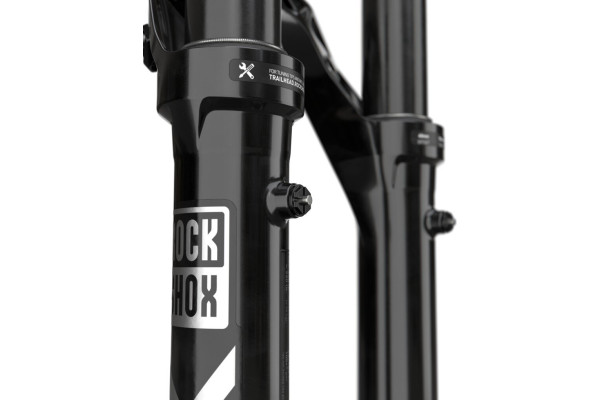 Вилка RockShox Lyrik Ultimate Charger 3 RC2 - Crown 29" Boost™ 15x110 160mm Gloss Black Alum Str Tpr 44offset DebonAir+ (includes Bolt On Fender,2 Btm Tokens, Star nut & Maxle Stealth) D1 Вилка RockShox Lyrik Ultimate Charger 3 RC2 - Crown 29" Boost™ 15x110 160mm Gloss Black Alum Str Tpr 44offset DebonAir+ (includes Bolt On Fender,2 Btm Tokens, Star nut & Maxle Stealth) D1