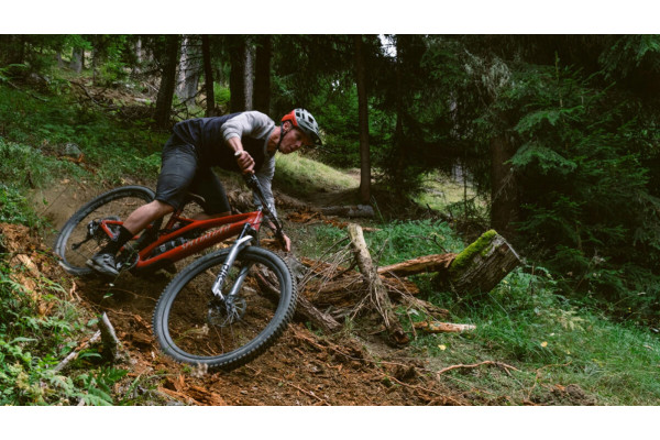 Вилка RockShox Pike Ultimate Charger 3 RC2 - Crown 27.5" Boost™ 15x110 140mm Silver Alum Str Tpr 37offset DebonAir+ (includes Bolt On Fender,2 Btm Tokens, Star nut & Maxle Stealth) C1 Вилка RockShox Pike Ultimate Charger 3 RC2 - Crown 27.5" Boost™ 15x110 140mm Silver Alum Str Tpr 37offset DebonAir+ (includes Bolt On Fender,2 Btm Tokens, Star nut & Maxle Stealth) C1