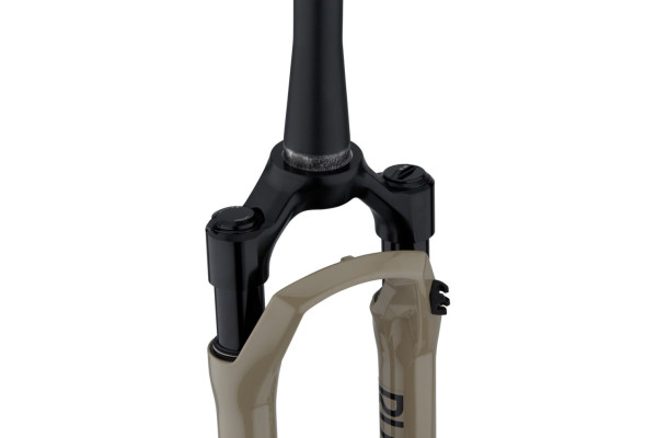 Вилка RockShox RUDY Ultimate Race Day - Crown 700c 12x100 30mm Kwiqsand 45offset Tapered SoloAir (includes Fender, Star nut, Maxle Stealth) A1 Вилка RockShox RUDY Ultimate Race Day - Crown 700c 12x100 30mm Kwiqsand 45offset Tapered SoloAir (includes Fender, Star nut, Maxle Stealth) A1