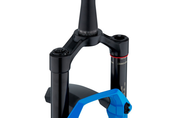 Вилка RockShox SID Ultimate Race Day - Remote 29" Boost™15X110 120mm Gloss Blue 44offset Tapered DebonAir (includes Bolt on Fender, Star nut, Maxle Stealth & OneLoc Remote) C1