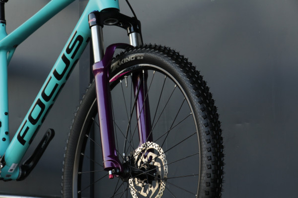 Гірський велосипед Focus Raven LTD Carbon blue 27.5 Гірський велосипед Focus Raven LTD Carbon blue 27.5