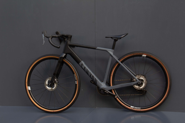 Гравійний велосипед Canyon Grail CF SL GRX820 Гравійний велосипед Canyon Grail CF SL GRX820