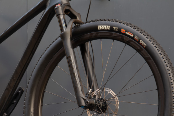 Гірський велосипед Specialized Epic Expert HT 29 Carbon