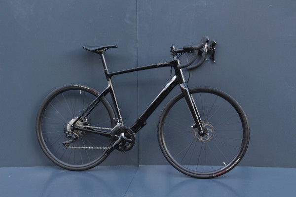 Шосейний велосипед Cannondale Synapse 105 Carbon black L Шосейний велосипед Cannondale Synapse 105 Carbon black L
