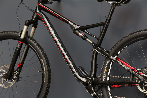 Двопідвісний велосипед Specialized Epic COMP 29 Двопідвісний велосипед Specialized Epic COMP 29